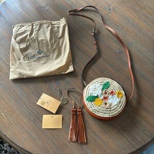 Patricia Nash Scafati raffia crochet flowers round crossbody purse with dust bag